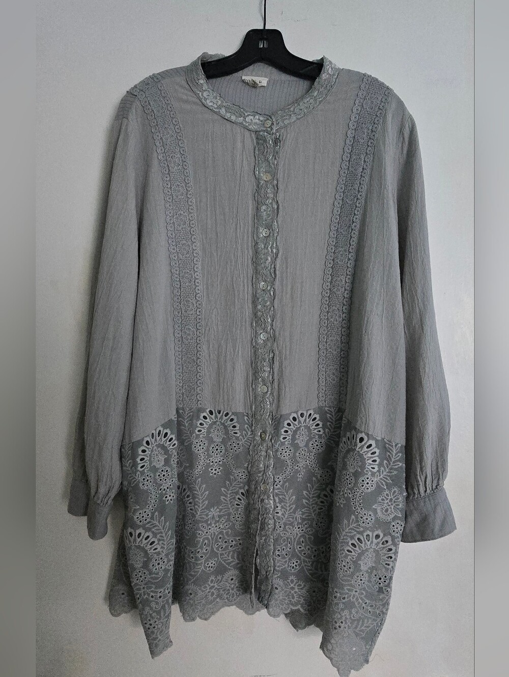 Light Grey Lace Trim Tunic Dress By POL - size L - Picture 7 of 13